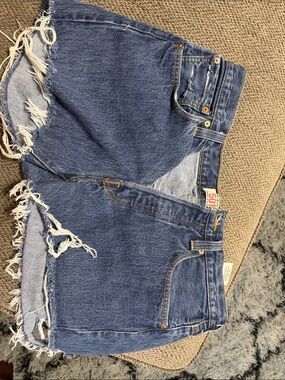 501 denim shorts